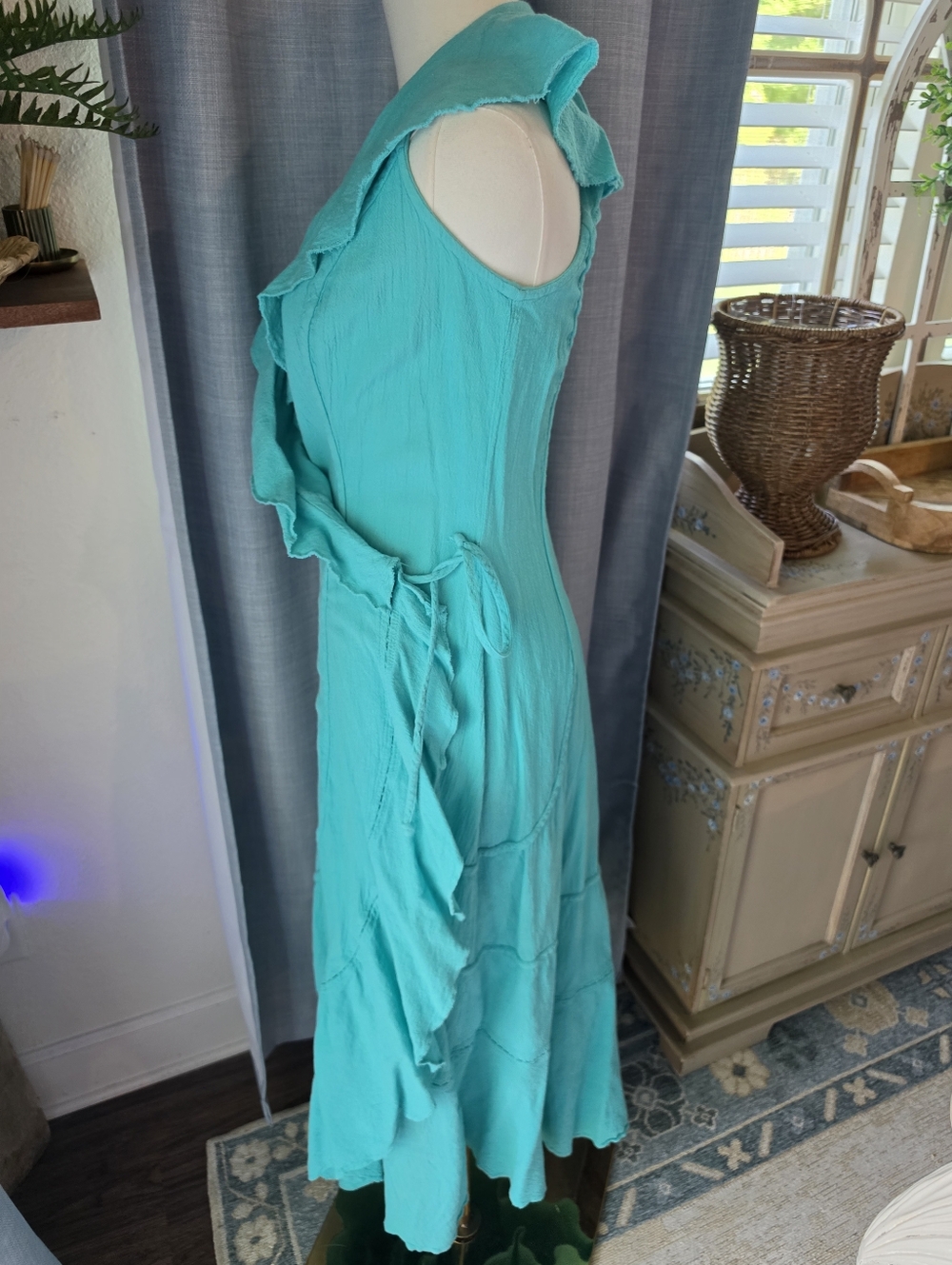 Dunes Wrap Dress - Picture 4 of 6
